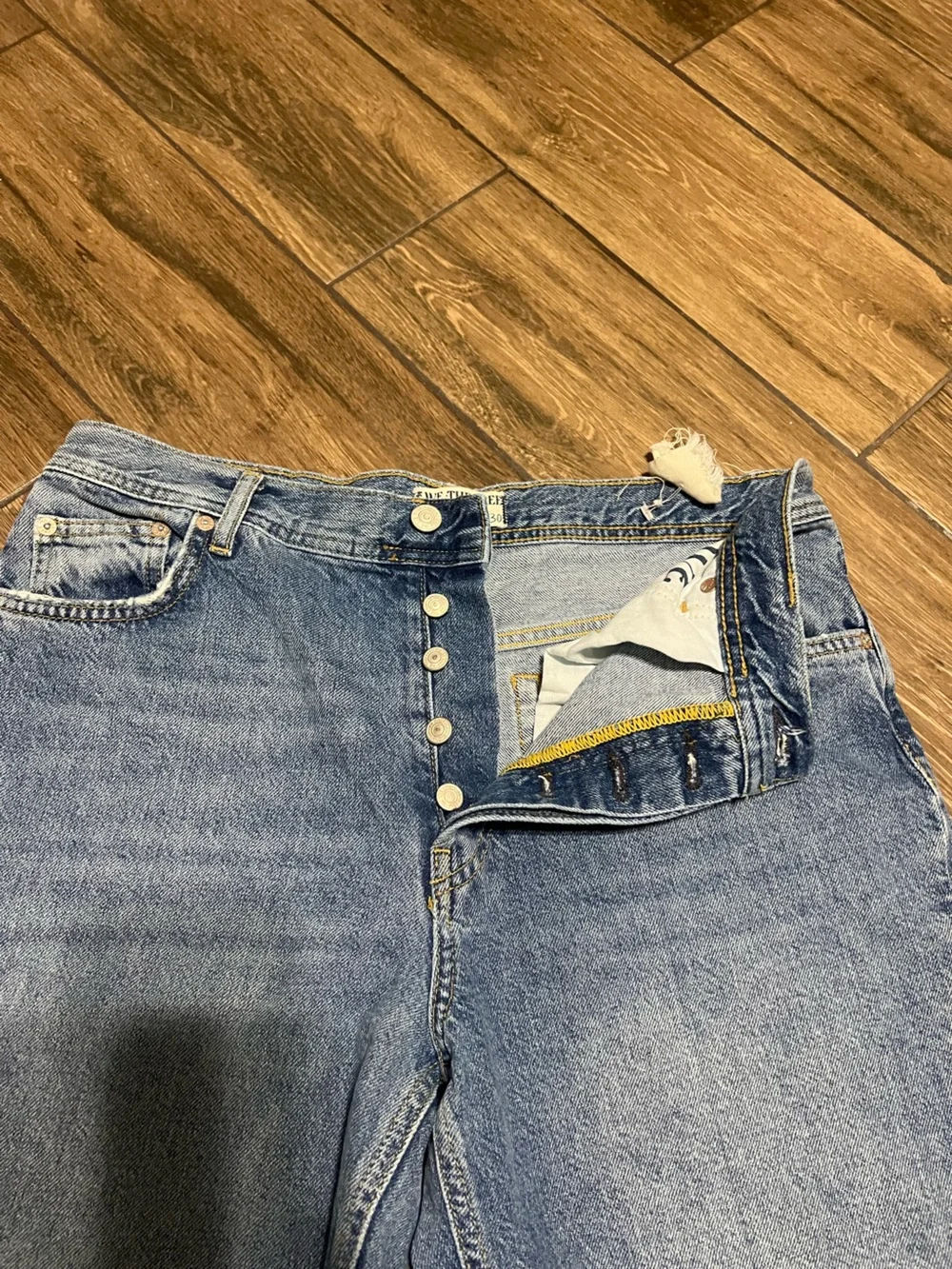 We The Free Maggie Mid Rise Jeans Size 30 Distressed Raw Hem Straight Leg